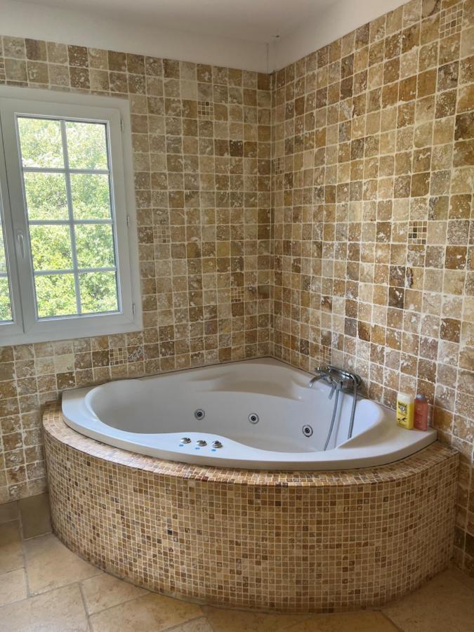 סן-מקסימין-לה-סנט-בום Magnifique Villa Avec Piscine מראה חיצוני תמונה